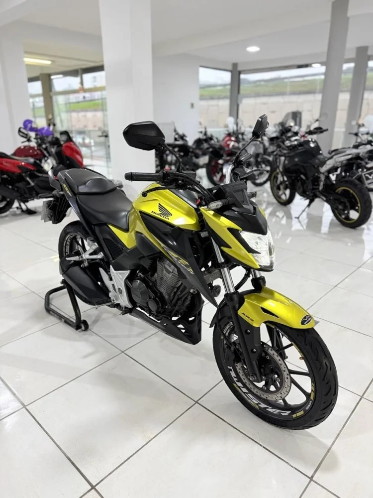 HONDA CB 300F Twister Flex