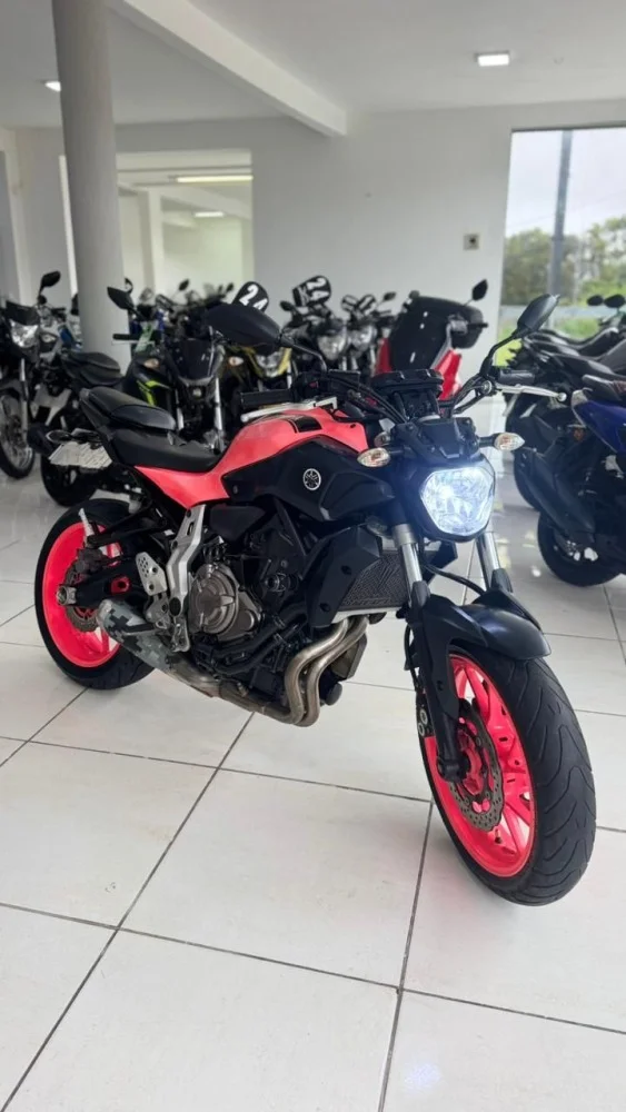 YAMAHA MT-07/MT-07 ABS 689cc